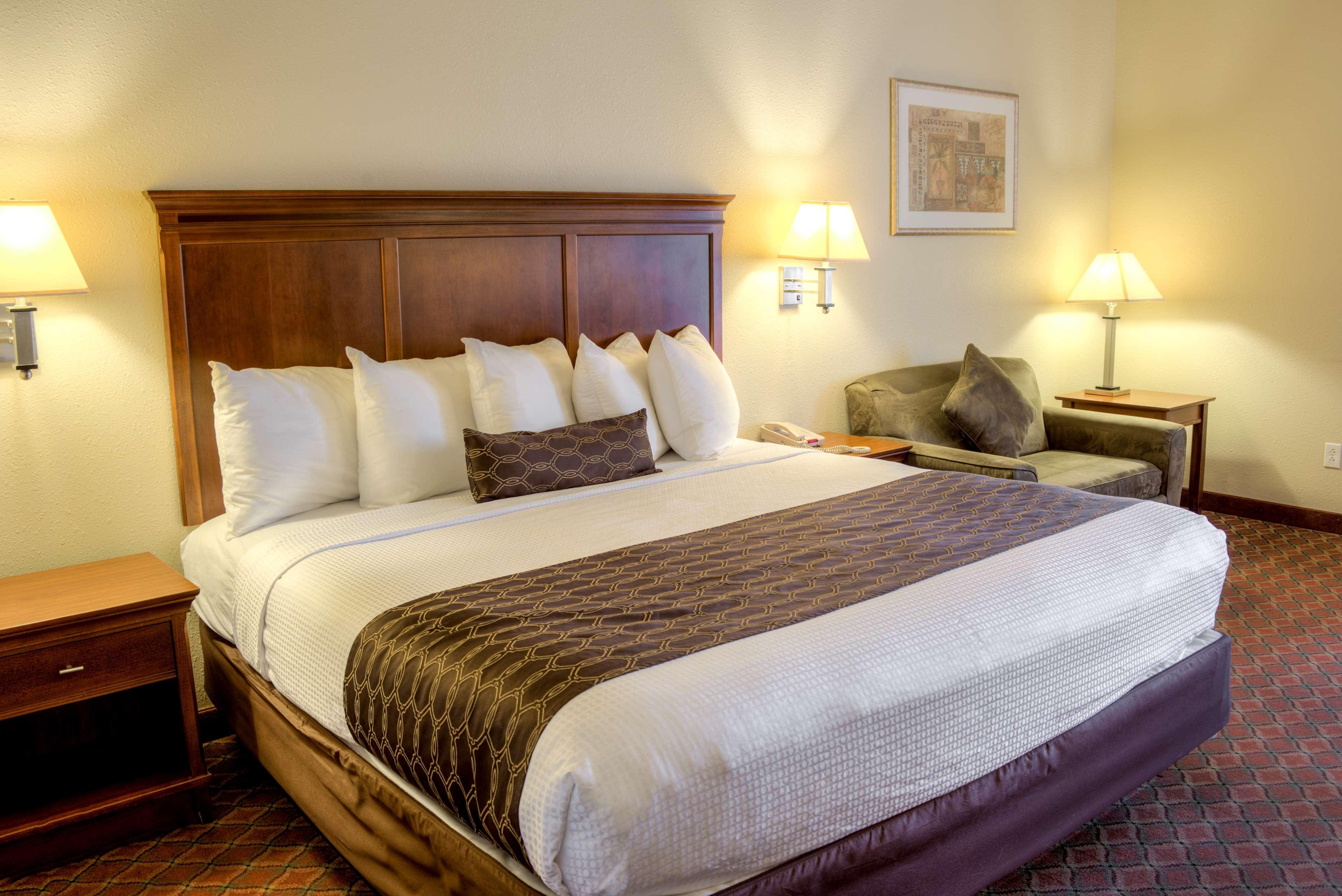 Best Western Plus Midamerica Hotel Mascoutah Exteriör bild