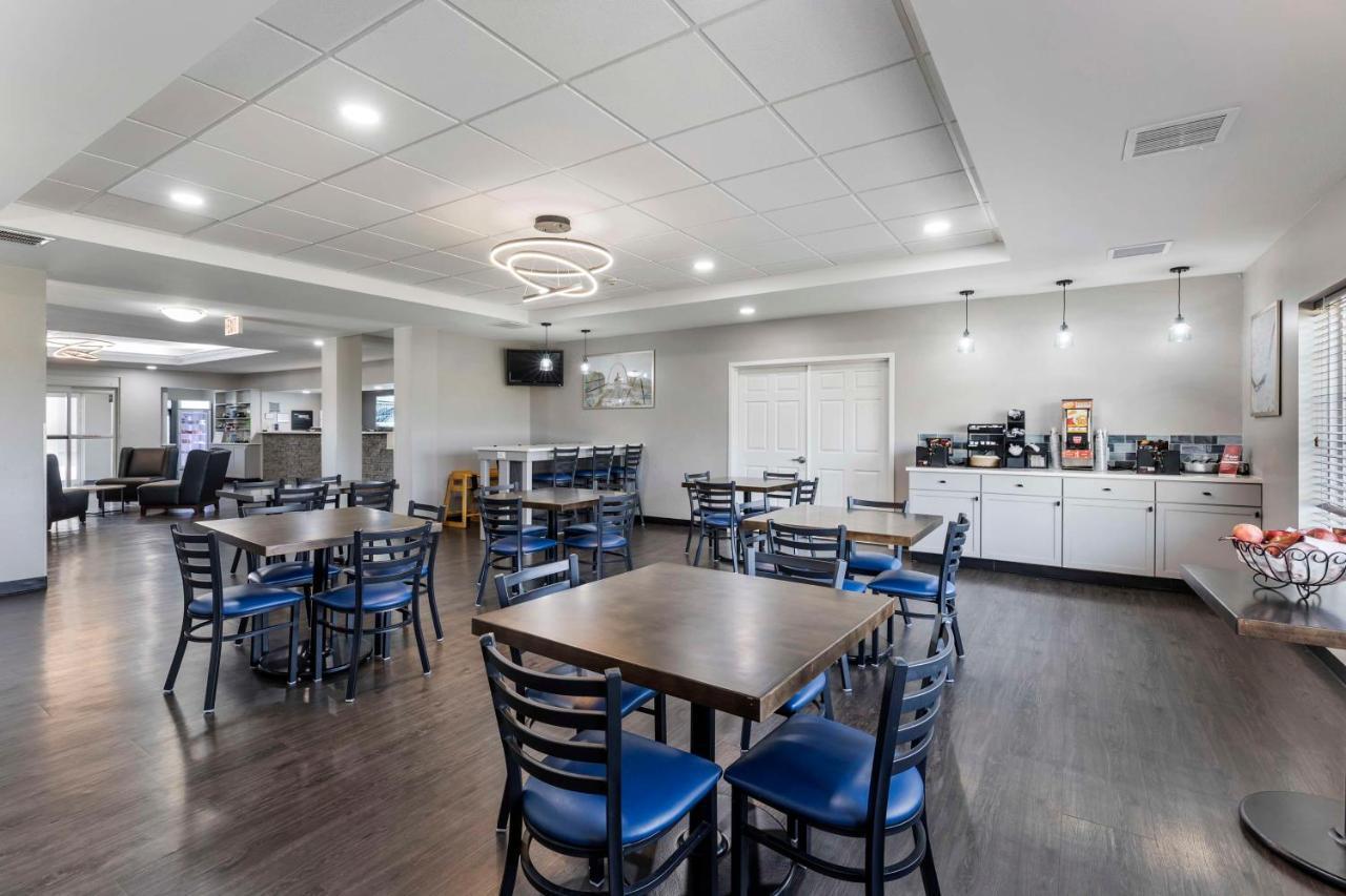 Best Western Plus Midamerica Hotel Mascoutah Exteriör bild