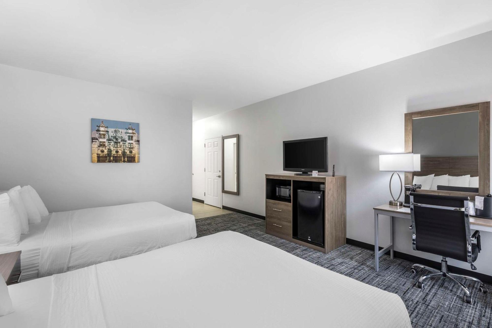 Best Western Plus Midamerica Hotel Mascoutah Exteriör bild